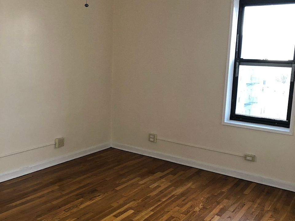 2nd image of 580 84th St APT 5