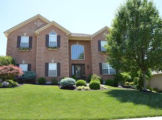 8163 Jordan Ridge Dr, Cleves, OH 45002