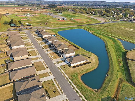 4th image of 119 Sage Oak Dr