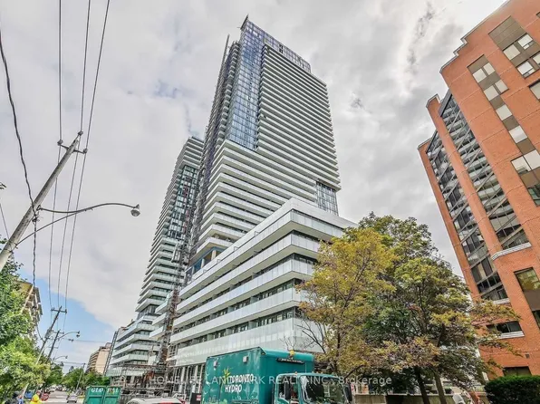 161 Roehampton Ave, Toronto, ON