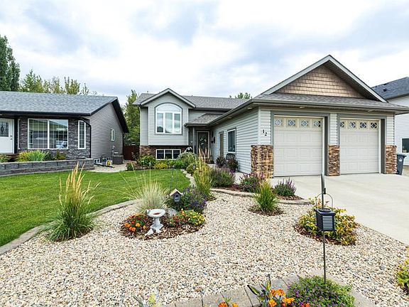 2nd image of 12 S Aspen Heights Way
