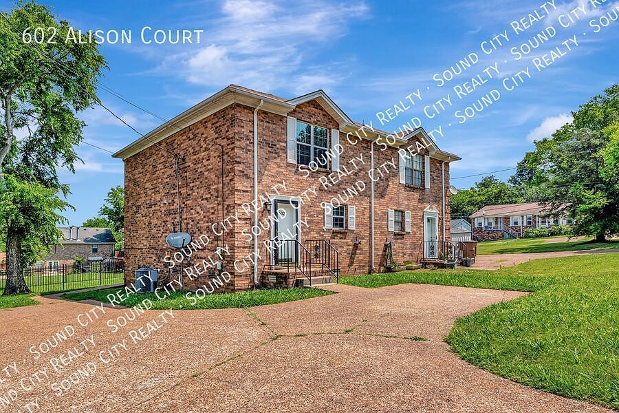 1st image of 602 Alison Ct