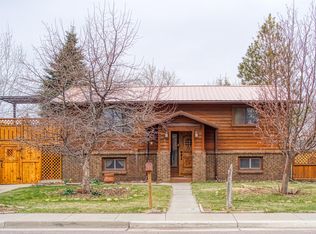 302 E Sunset Dr, Gillette, WY 82716