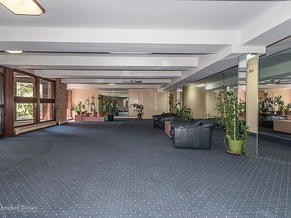 2nd image of 570 Broadway #106