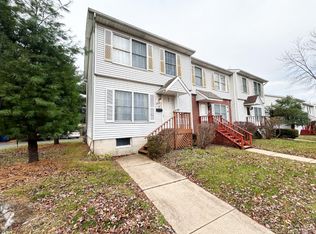 1275 Marigold St, North Brunswick, NJ 08902