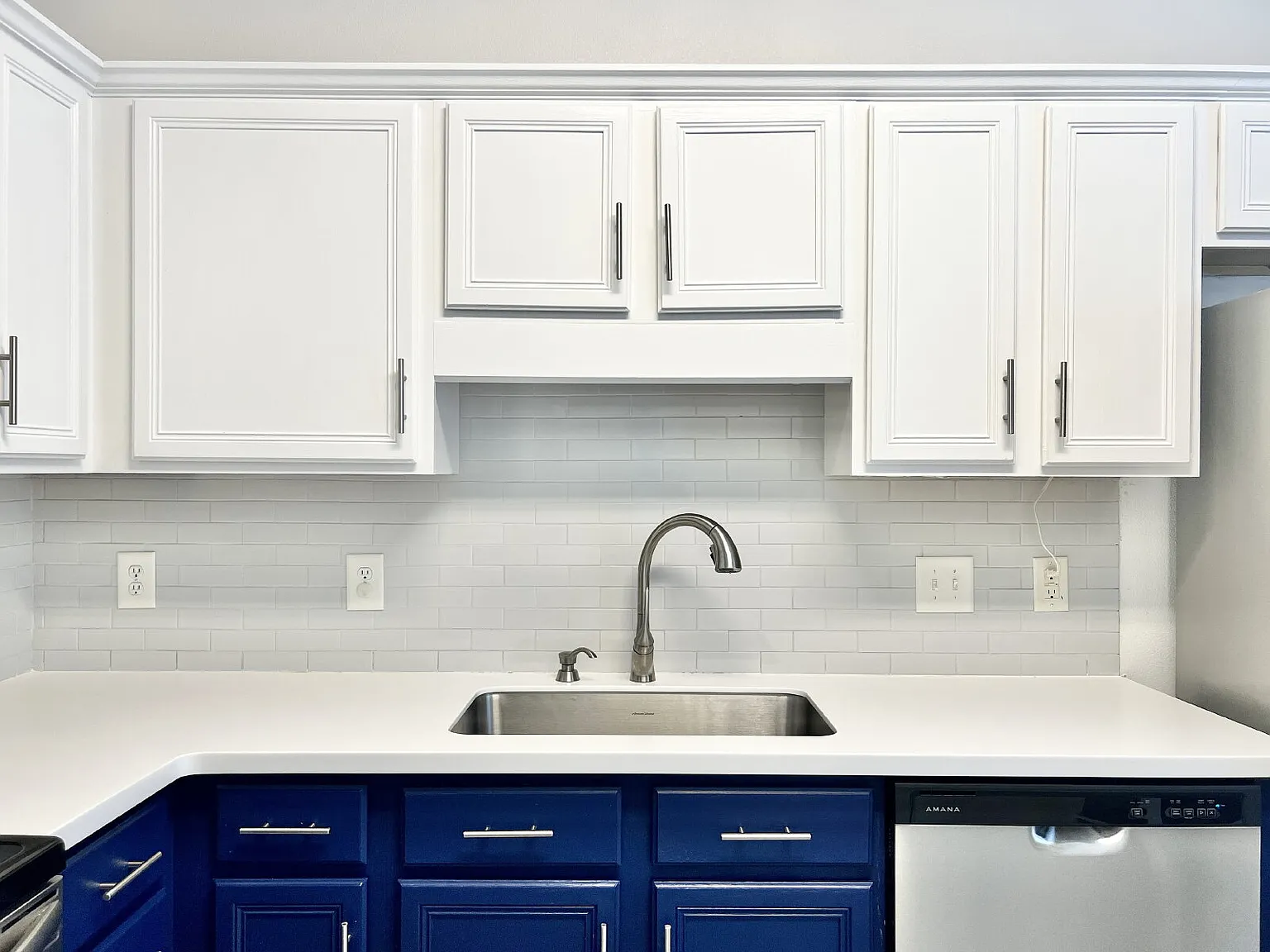 Updated 1 Story Townhome! — Photo 3