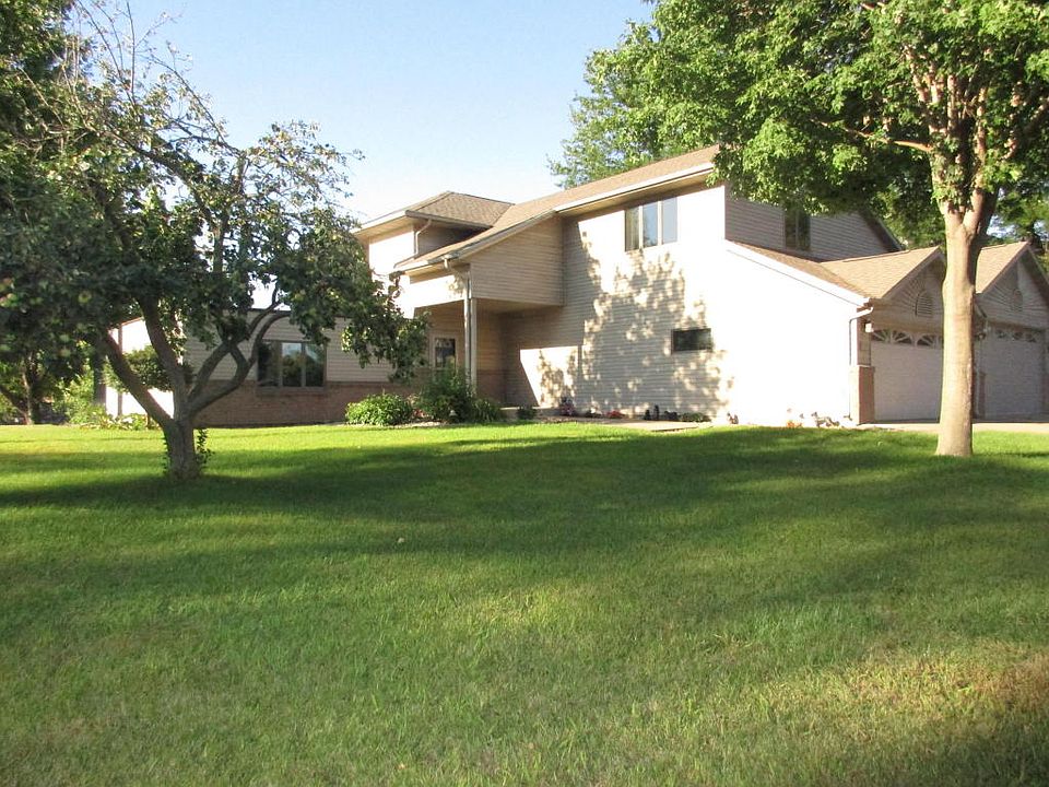 2nd image of 1107 Lauderdale Pl