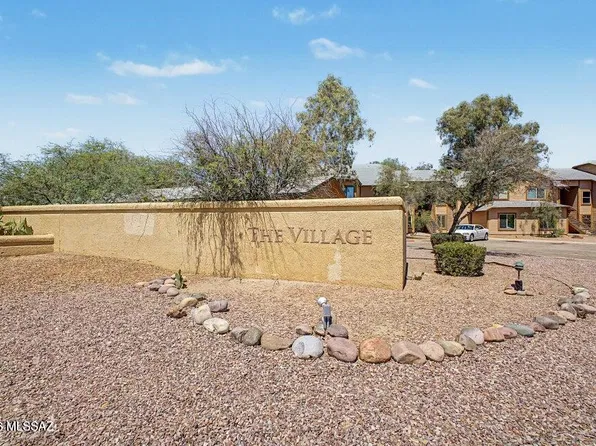 1674 W Park Wood Ln, Tucson, AZ 85746