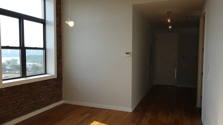 Rented by Nooklyn NYC LLC | media 41