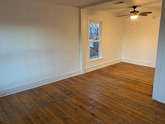 5th image of 42 Grant St Floor 2