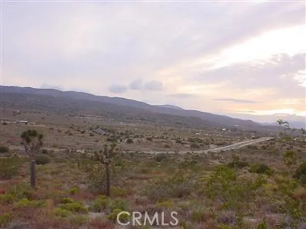 0 Fort Tejon Rd #W10, Pearblossom, CA 93553