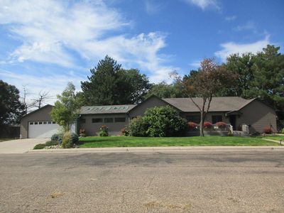 1306 Grand Ave, Goodland, KS, 67735