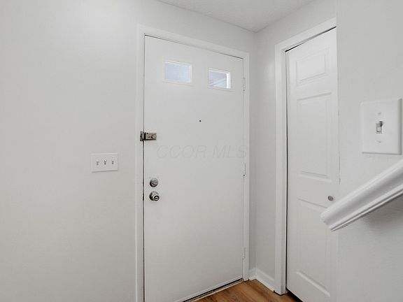 4th image of 971 Timberbank Dr