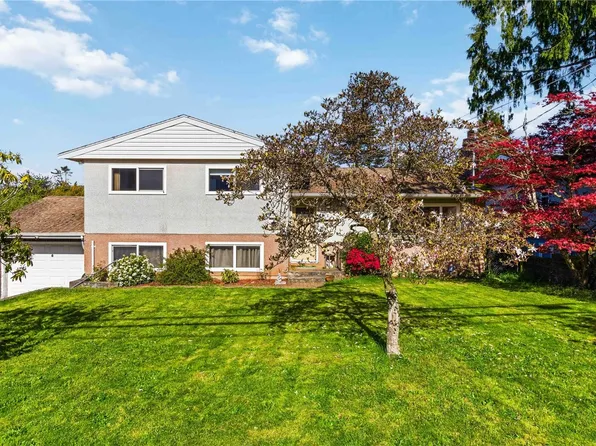 2123 Church Rd, Sooke, BC V9Z 0W7