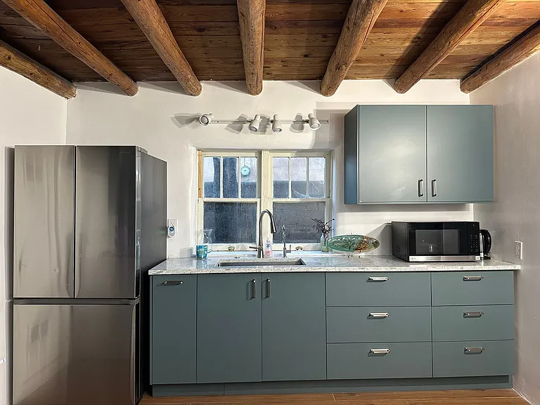 142 Duran St #1 — Photo 8