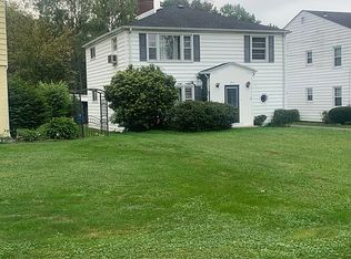 407 Old Shay Ln, Boardman, OH