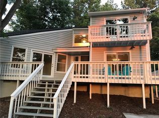 9047 Spanish Wells Ct, Tega Cay, SC 29708