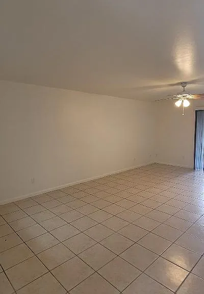 1318 SE 40th Terrace 2 — Photo 12