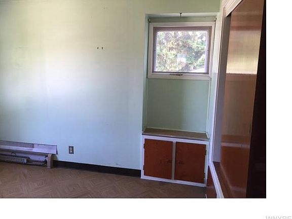 2nd image of 66 Norwood Dr