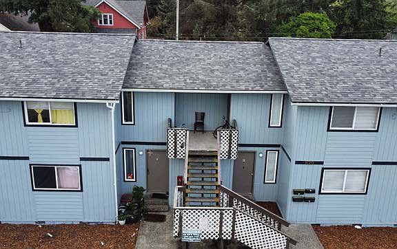 2nd image of 820 W Marion St #820B