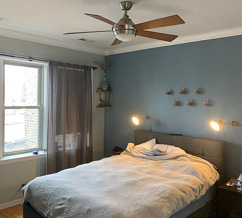 5th image of 4852 N Sacramento Ave APT 3N
