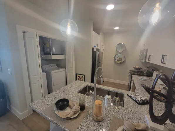 (undisclosed Address), San Marcos, TX 78666