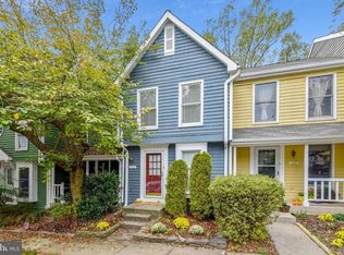 1624 Poplar Grove Dr, Reston, VA 20194