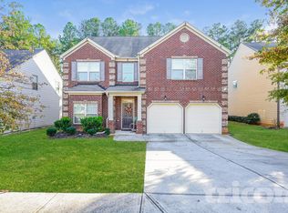 371 Bandelier Cir, Hampton, GA 30228