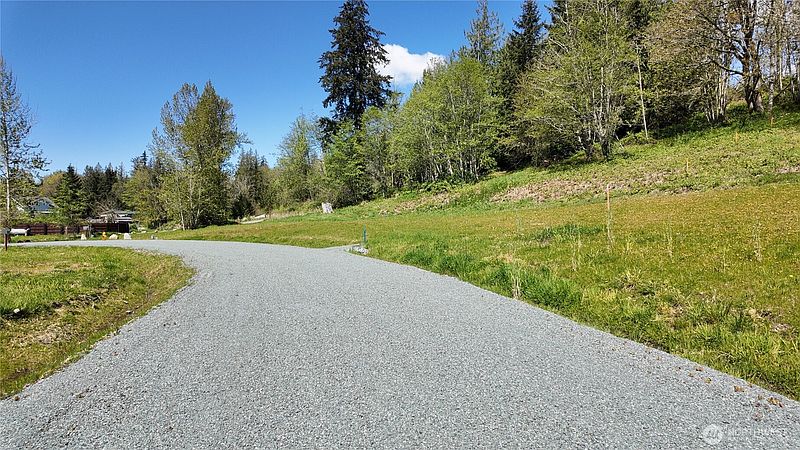 5th image of 18401 Blacktail Trail