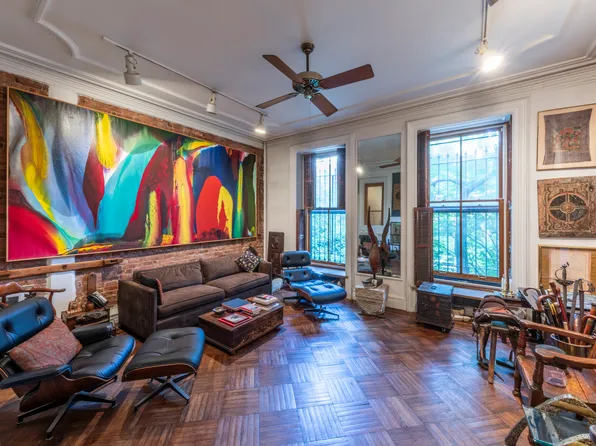 169 East 94th Street image 4 of 27