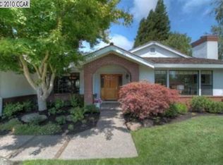 12 Willow Springs Ln, Moraga, CA 94556