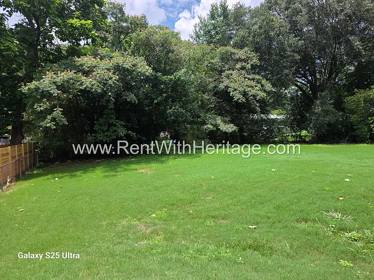6266 Melrose St — Photo 41