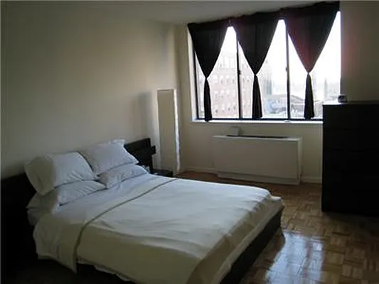 Rented by Luxury Property Group | media 3