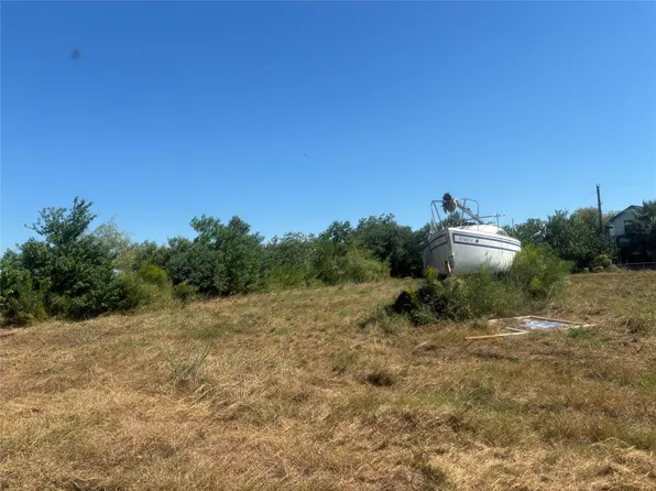 2250 Avenue L, Dickinson, TX 77539