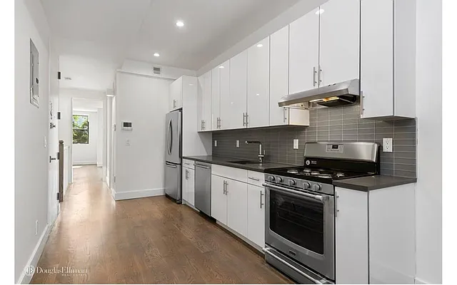 Rented by Douglas Elliman | media 10