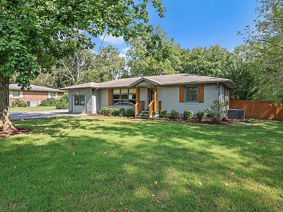 3rd image of 5008 Trousdale Dr