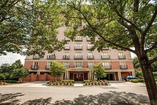 1st image of 4240 Prescott Ave APT 4F