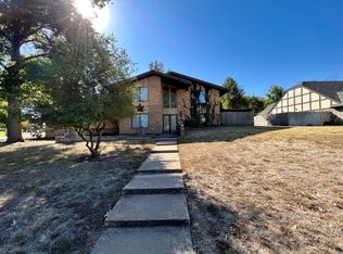 2701 Redbird Ln, Enid, OK 73703