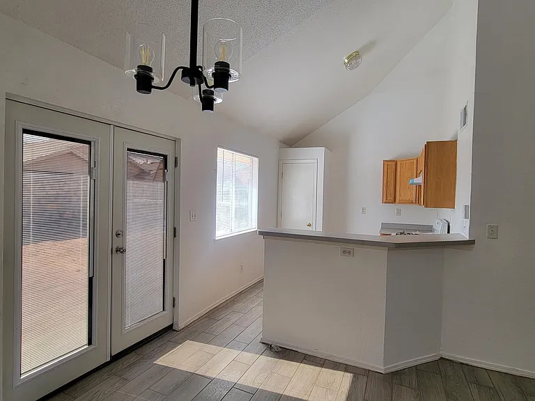 11029 Wedge Ln — Photo 9