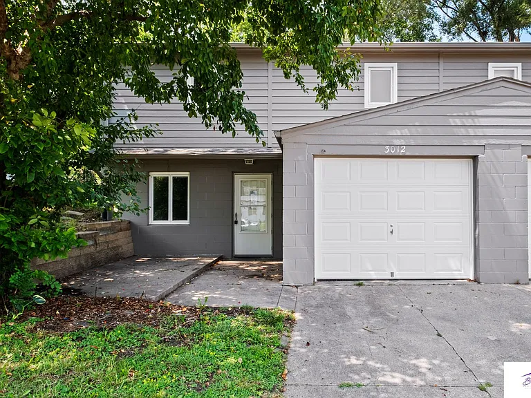 3012 Menke Cir — Photo 16