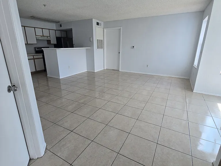 2214 Grand Cayman Ct #1516 — Photo 8
