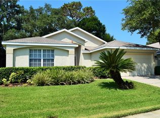 5141 Pond View Ct, Zephyrhills, FL 33541