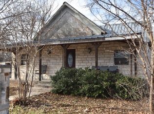 395 W Oak St, Stephenville, TX 76401