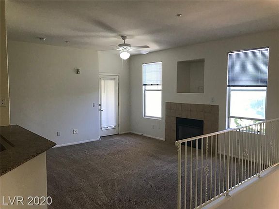 3rd image of 5855 Valley Dr Unit 2061