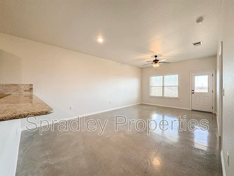 205B Juniper Dr — Photo 11