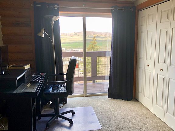 Bedroom/Office 3rd floor