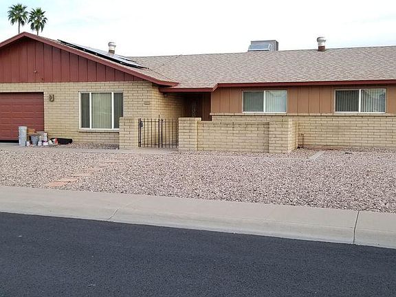 2nd image of 4621 W Laurel Ln