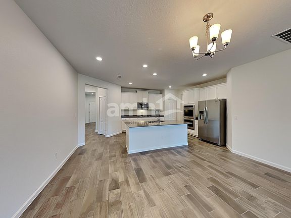 5th image of 144 Athens Dr