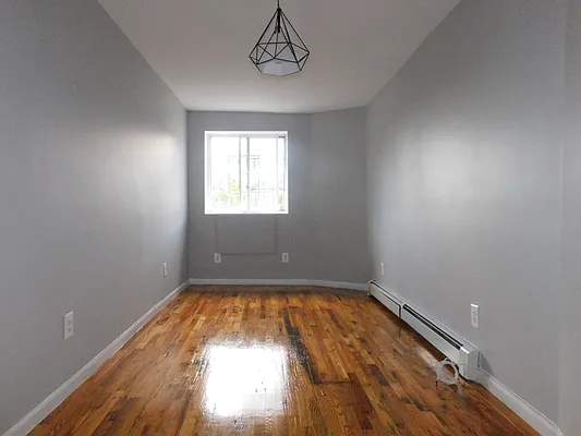 Rented by Compass | media 16