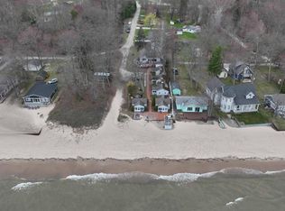 5883 S Lake Ln, Au Gres, MI 48703